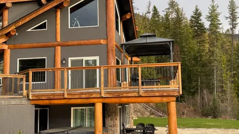 Lake View Suite — image 1 of 15