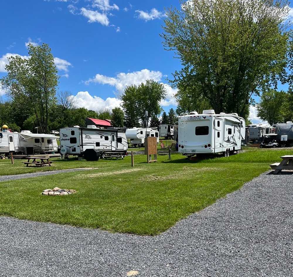 Cameron's Point Family Campground - Photo 2