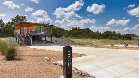 Executive RV Site - 250 — image 22 of 22