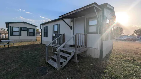 Standard Cabin — image 1 of 2
