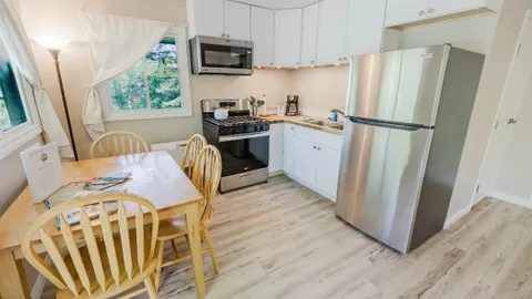 Bunkhouse Studio — image 6 of 6