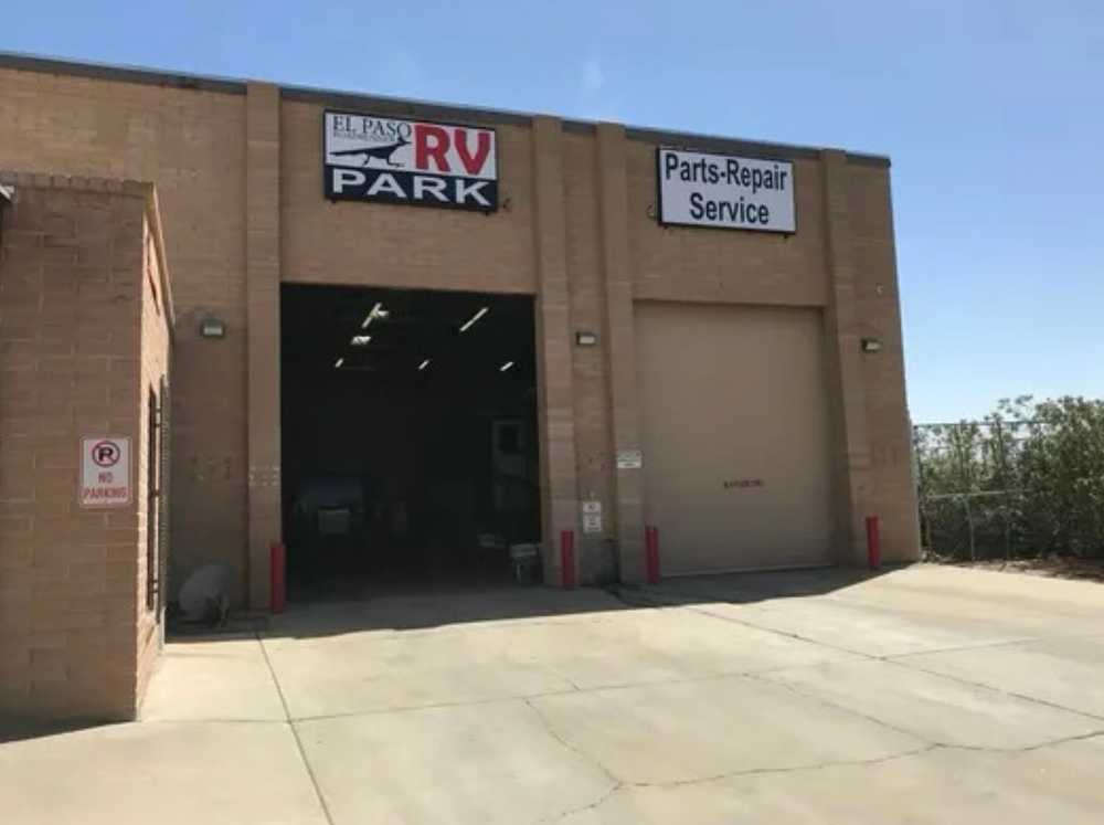 El Paso Roadrunner RV Park - El Paso, Texas - Photo 4