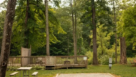 30/50 Amp Premium Creekside RV Buddy Deck Site — image 2 of 4
