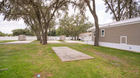 Standard Full Hookup RV Site — image 1 of 2