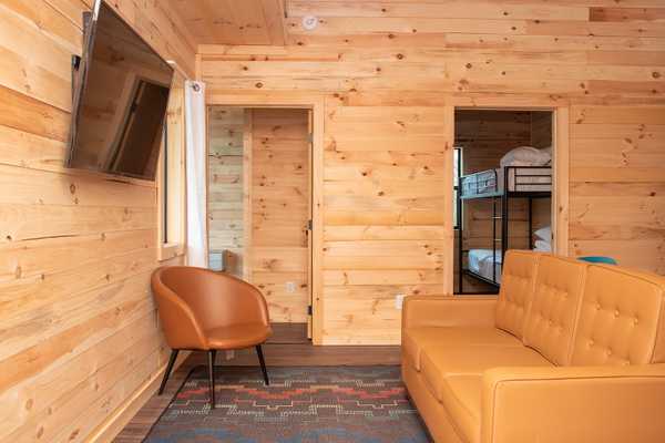 Mammoth Cabin