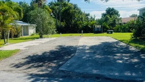 Full Hookup RV Site — image 1 of 6
