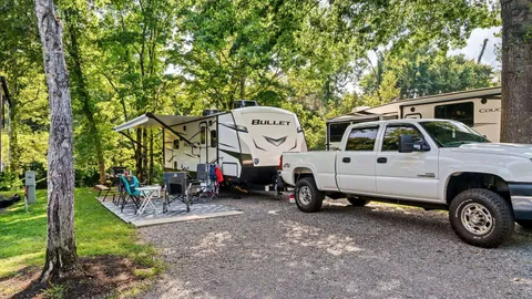 Creekside Full Hook Up 30/50 Amp — image 1 of 1