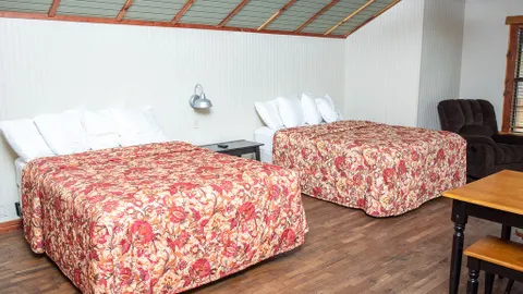 Bungalow — image 3 of 3