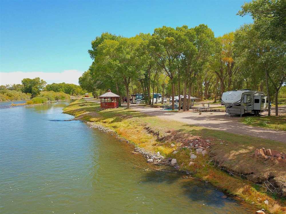 Woods and River RV Park, Del Norte, Colorado - Photo 3
