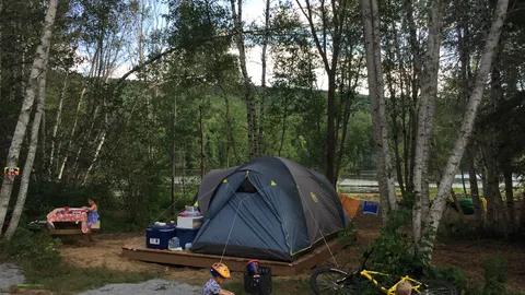 Tenting Platforms — image 1 of 7