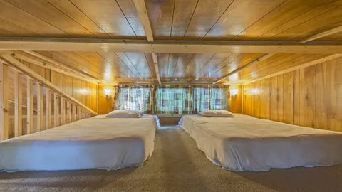 Ranger Smith™ Super Cabin — image 2 of 6