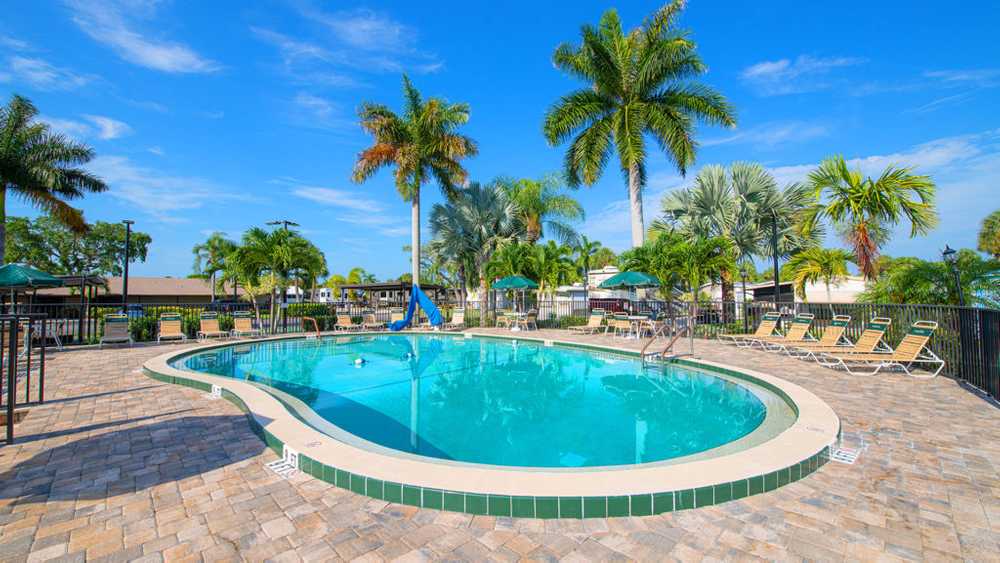 Sun Retreats Fort Myers Beach - Main Photo