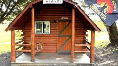 One Room Cabin — image 1 of 2