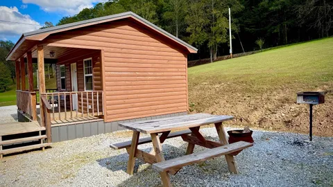 Bunkhouse — image 2 of 8