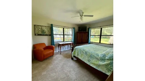 Lakehouse — image 2 of 9