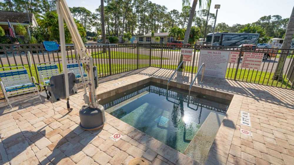 Sun Retreats Estero Bay - Photo 4