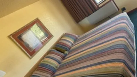 Standard Rooms — image 2 of 6