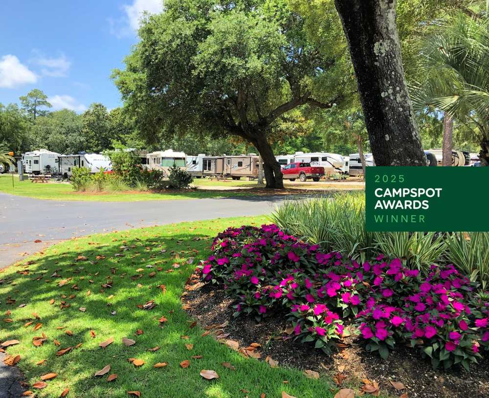 Island Retreat RV Park - Main Photo