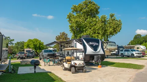Red Carpet RV Site — image 2 of 5