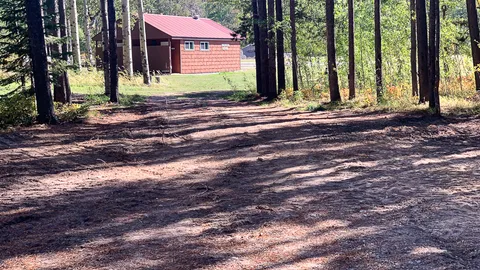 30-Amp Wooded Large RV Site — image 2 of 11