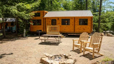 Boo Boo™ Bear Cabin — image 1 of 6