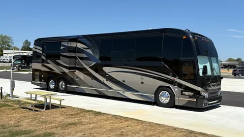 Executive Inline Sites 85' — image 8 of 8