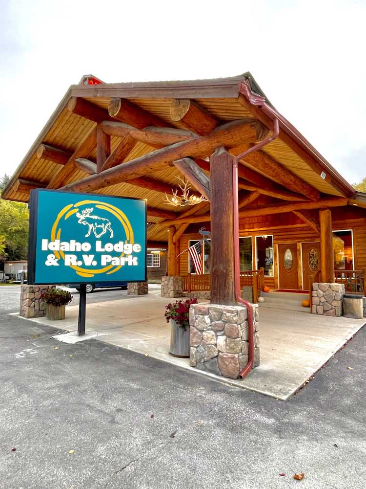 The Idaho Lodge and RV Park, Bonners Ferry, Idaho - Photo 2