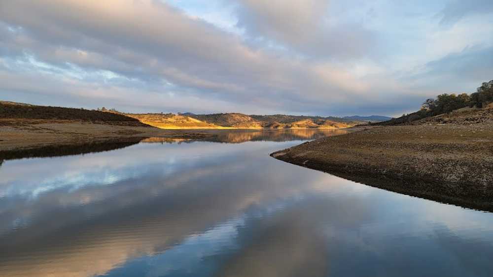 Pardee Lake Recreation Area - Photo 3