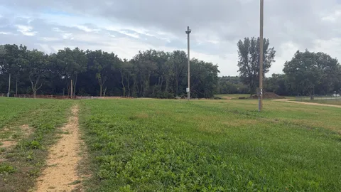 Livestock Lane Electric Tent Site — image 2 of 5