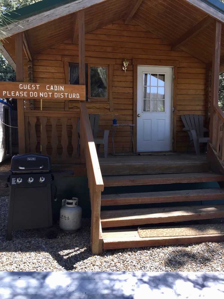 Angler’s Retreat Cabin w/Kitchenette