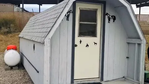 Dry Cabin 1 — image 1 of 1