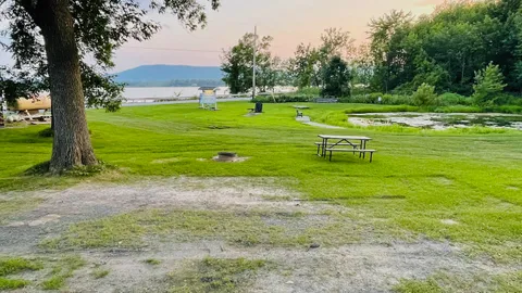 Lake view Full Hookup Sites - Water, Sewer, Power (50 / 30 Amp) — image 1 of 1