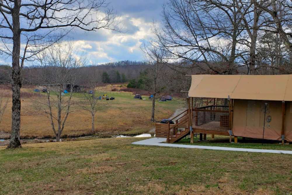 Mountain Glen RV Park & Campground, Pikeville, Tennessee - Photo 4
