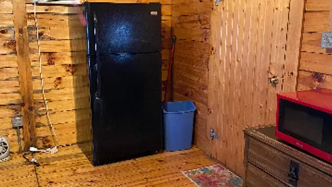 Lake Front Cabin — image 2 of 10