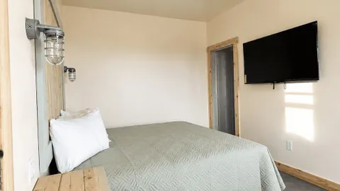 Studio Miners Cabin — image 2 of 5
