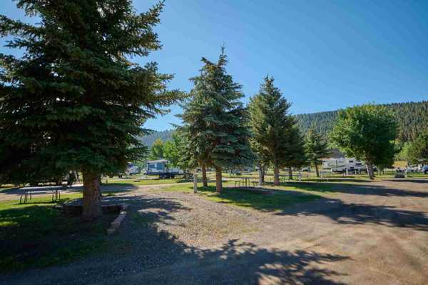 30/50 Amp Economy RV Site | Red Rock RV Park | Open Road Resorts