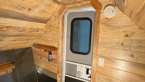 Fireside Pod — image 2 of 5