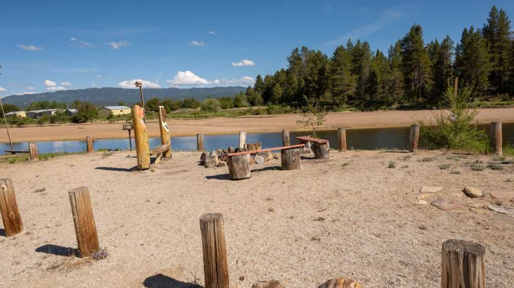 Escape to Idaho: Arrowhead RV Park on the River - Your Idaho Adventure Awaits!