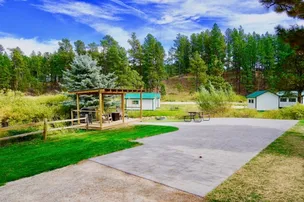 Larsson's Crooked Creek Resort – photo 3