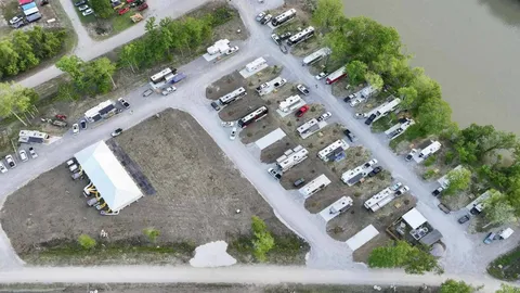 Standard RV Site — image 20 of 20