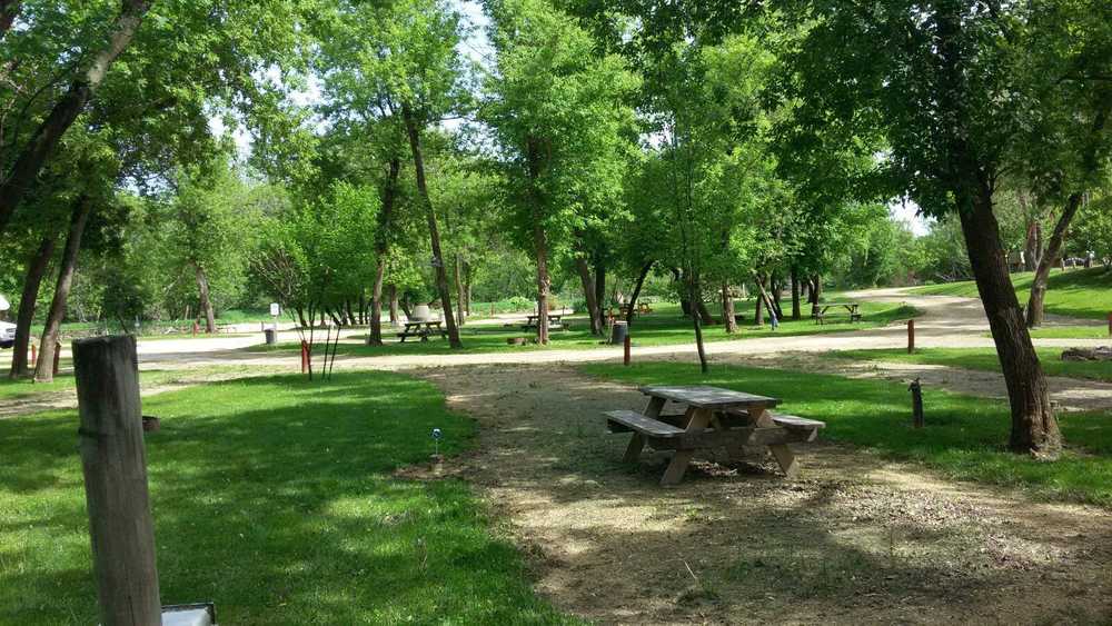 Blue Inn Campground, Monticello, Iowa - Photo 4