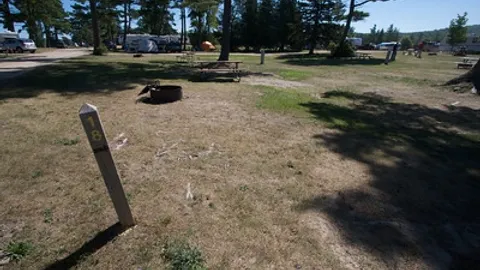 W/E Campsite - Lakeview — image 2 of 11