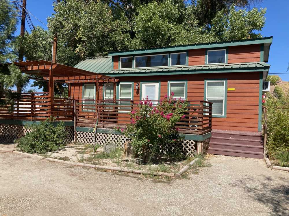 Los Angeles RV Resort - Photo 2