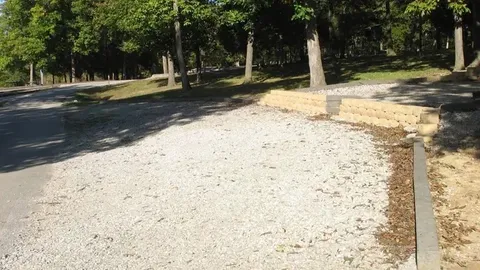 20/30/50 Standard Pull-Thru RV Site w/ Waterview — image 2 of 3