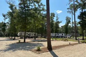 Up The Creek RV Resort – photo 4