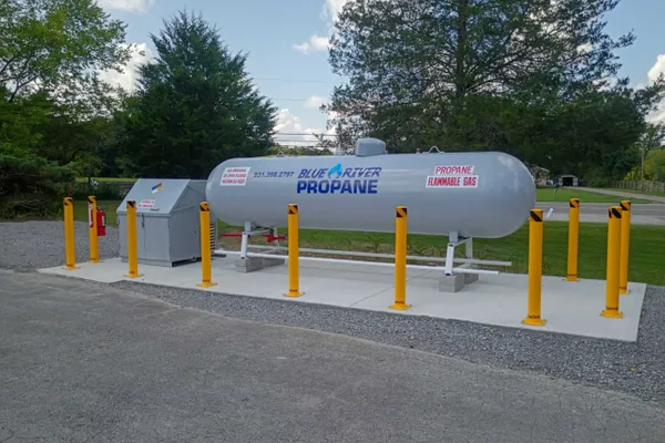 We fill propane tanks and motorhomes right here on-site!
