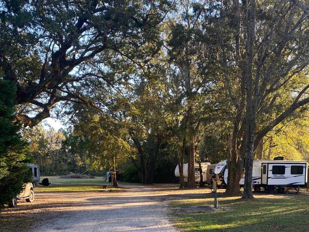 I-65 Campground - Photo 5