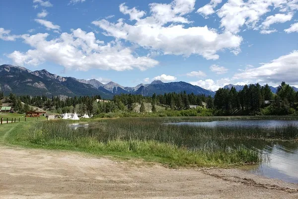 Lakeshore Resort and Campground – photo 1