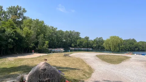 Premium RV Site — image 2 of 4