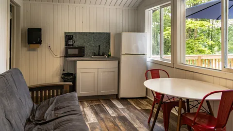 Cozy Cabin — image 1 of 4